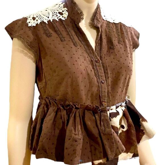 V Neck Short Sleeve Button Down Ruffle Trim Boho Western Shirt True Rebel - Picture 1 of 3